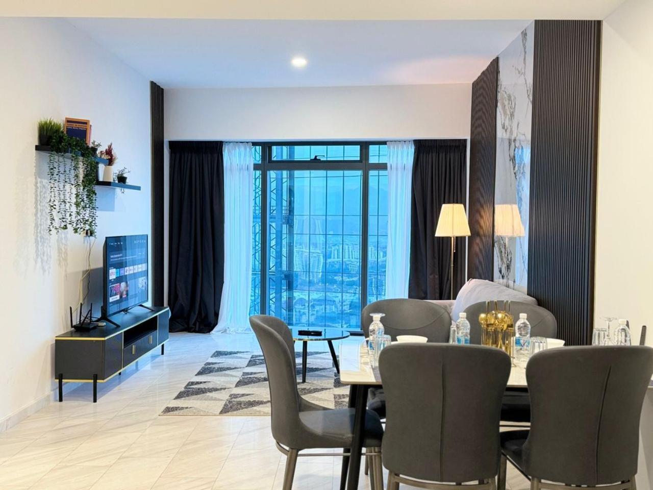 Eaton Residences Klcc By Perkasa Ikon Куала-Лумпур Экстерьер фото