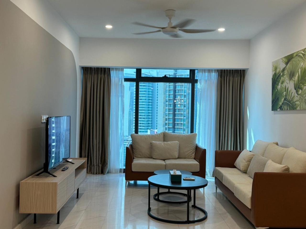 Eaton Residences Klcc By Perkasa Ikon Куала-Лумпур Экстерьер фото